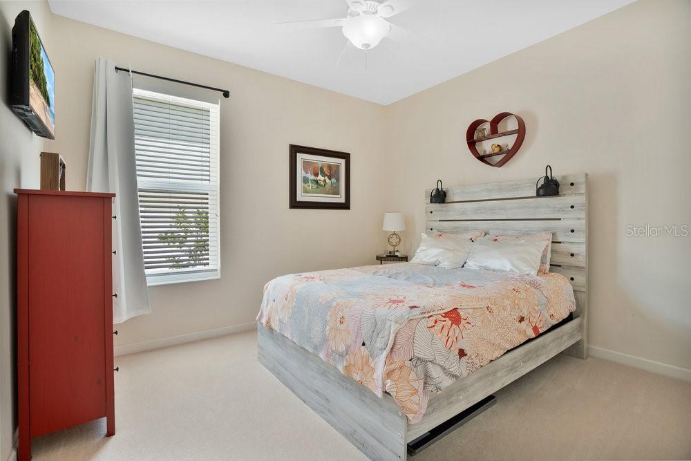 9447 WESTOVER CLUB CIR