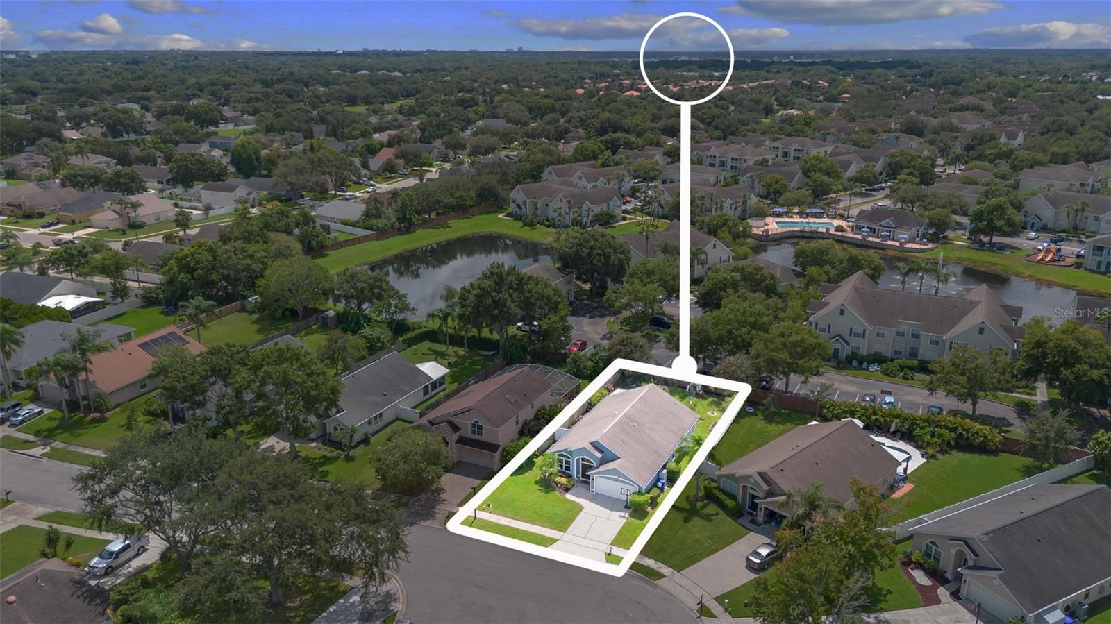 325 LONGSHADOWS CT