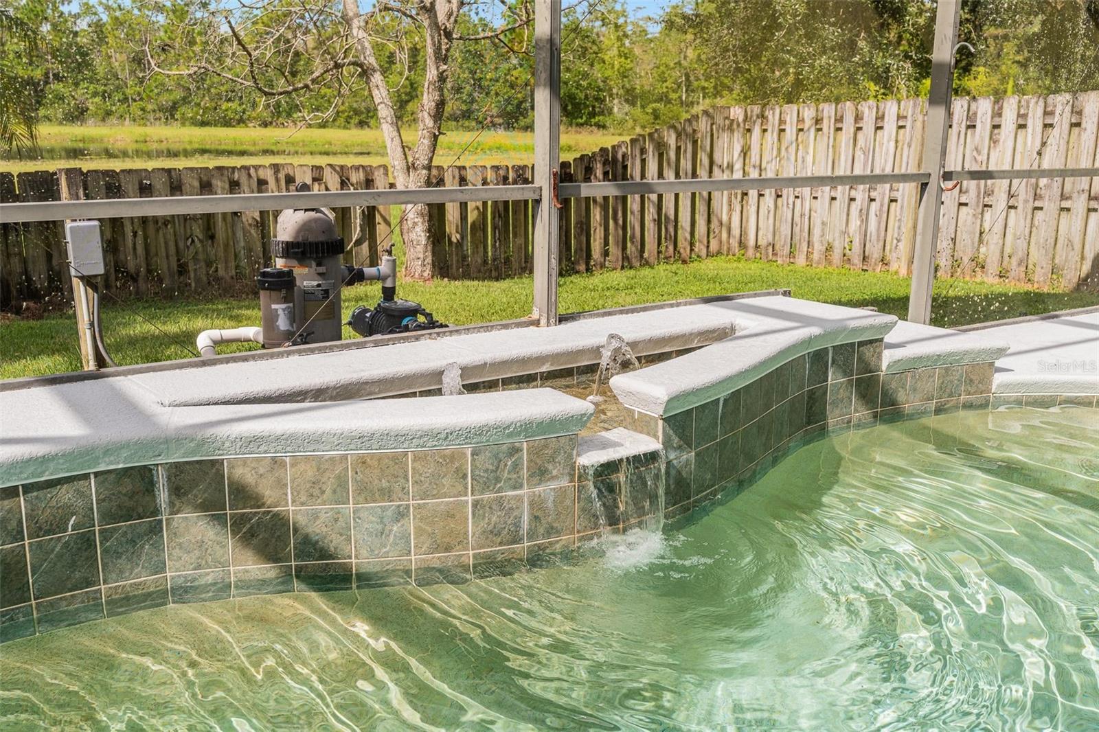 1892 HAMMOCK MOSS DR