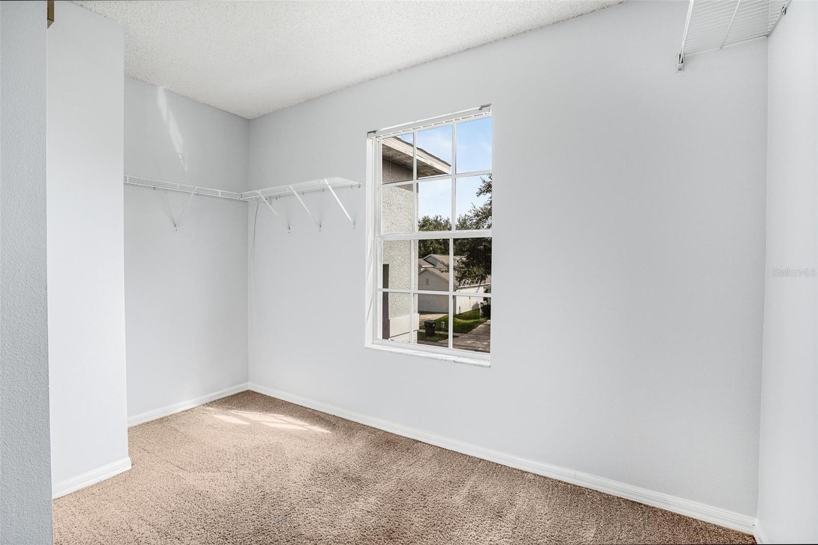 1892 HAMMOCK MOSS DR