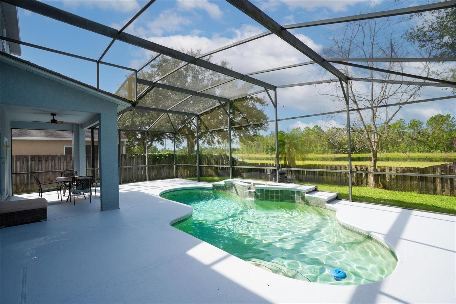 1892 HAMMOCK MOSS DR