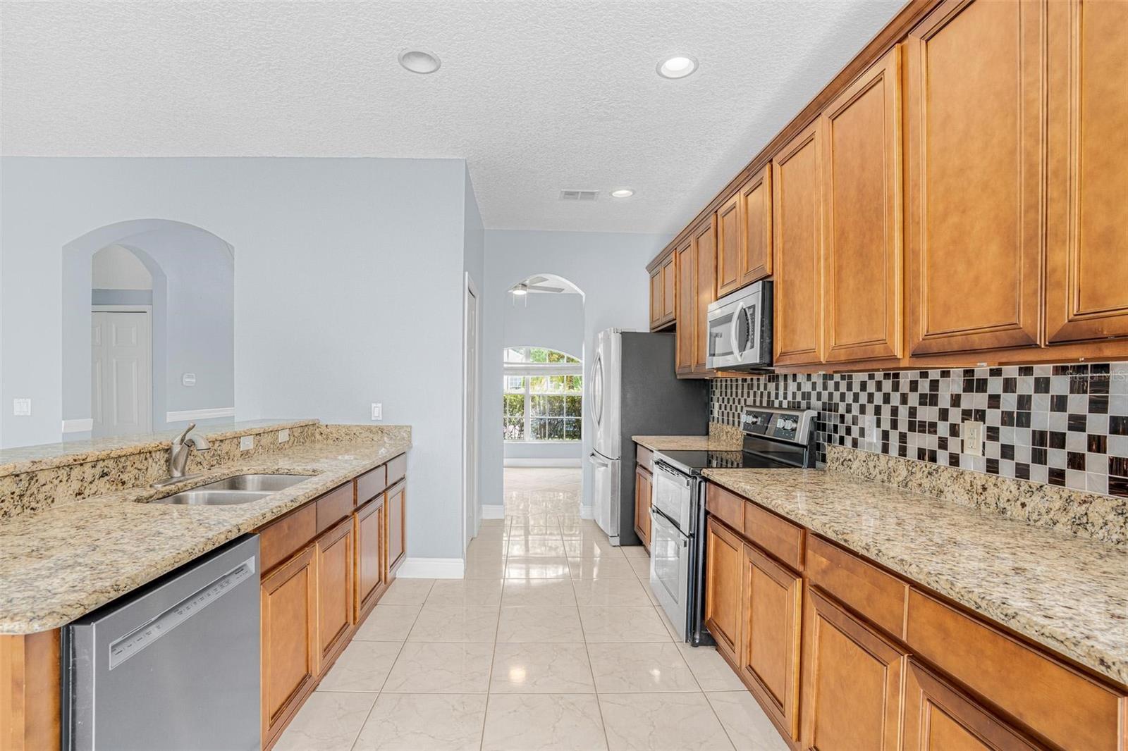 1892 HAMMOCK MOSS DR