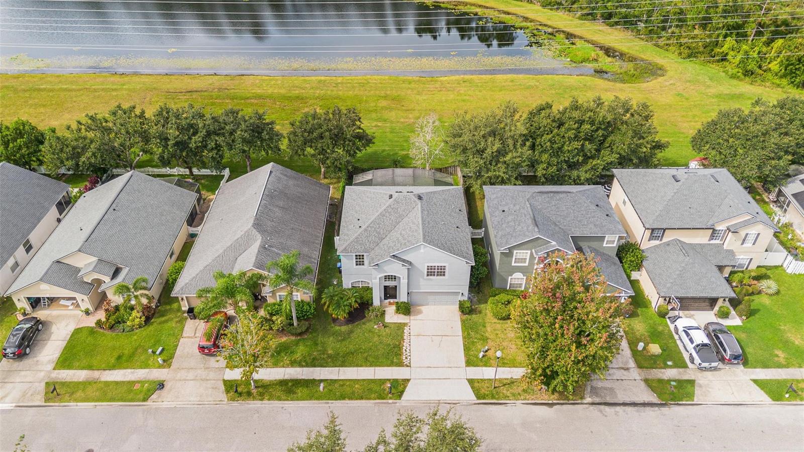 1892 HAMMOCK MOSS DR