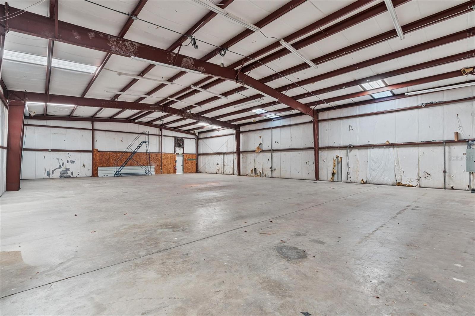220 E PALMETTO AVE