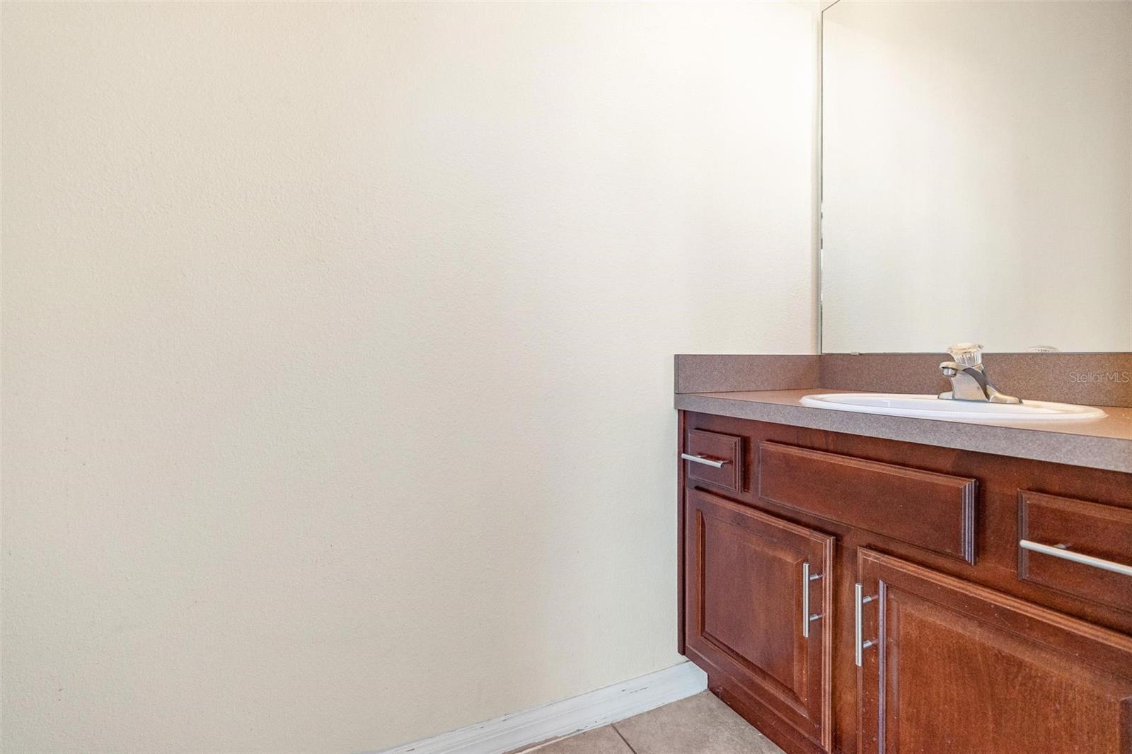 8019 ACADIA ESTATES CT