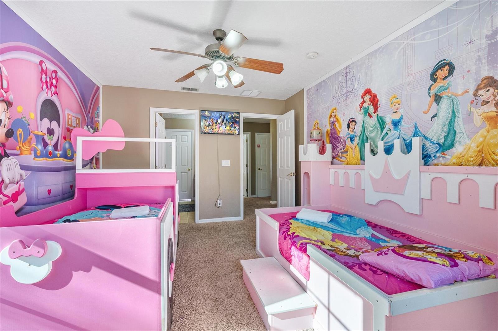 8019 ACADIA ESTATES CT