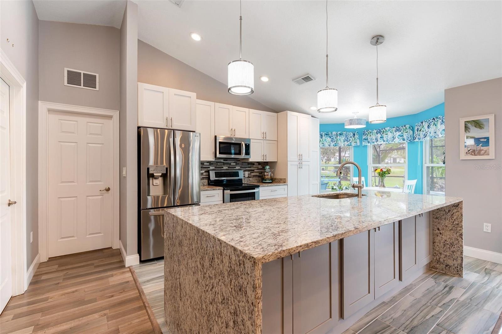 14611 GREEN VALLEY BLVD