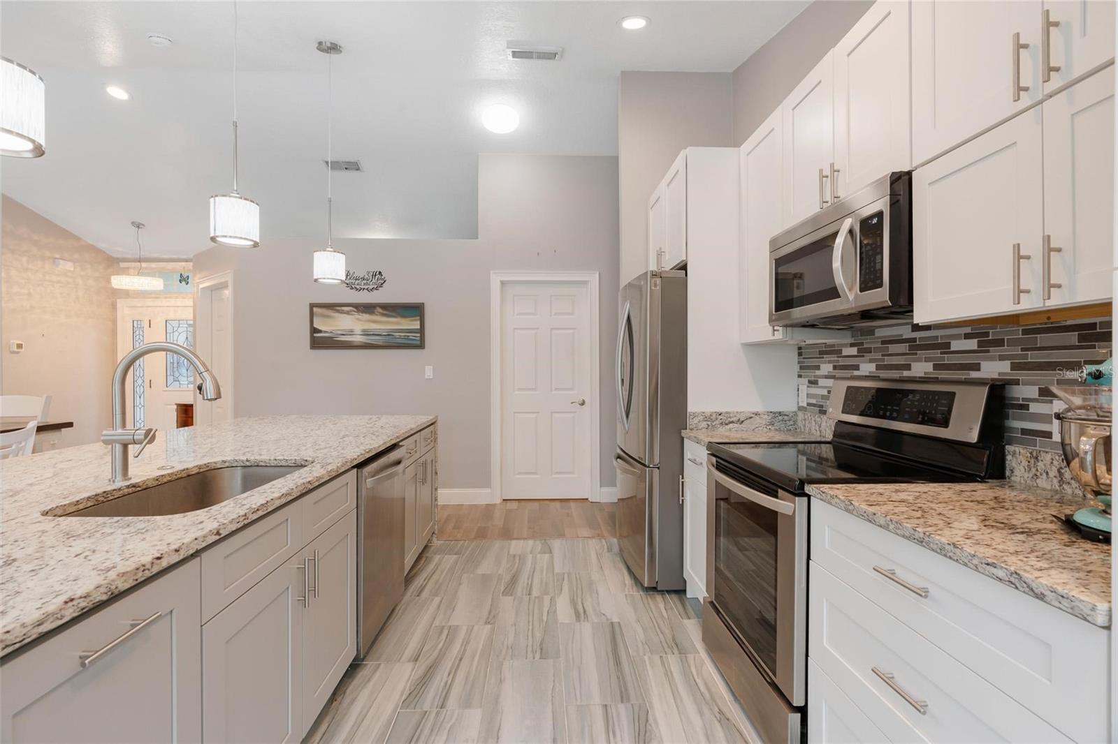 14611 GREEN VALLEY BLVD