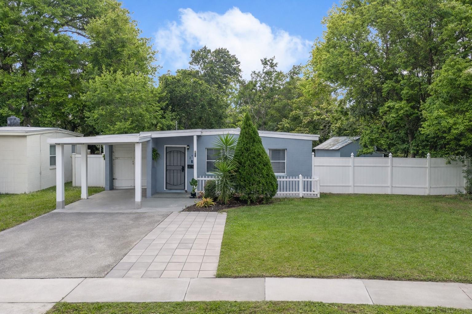 271 LINCOLN RD
