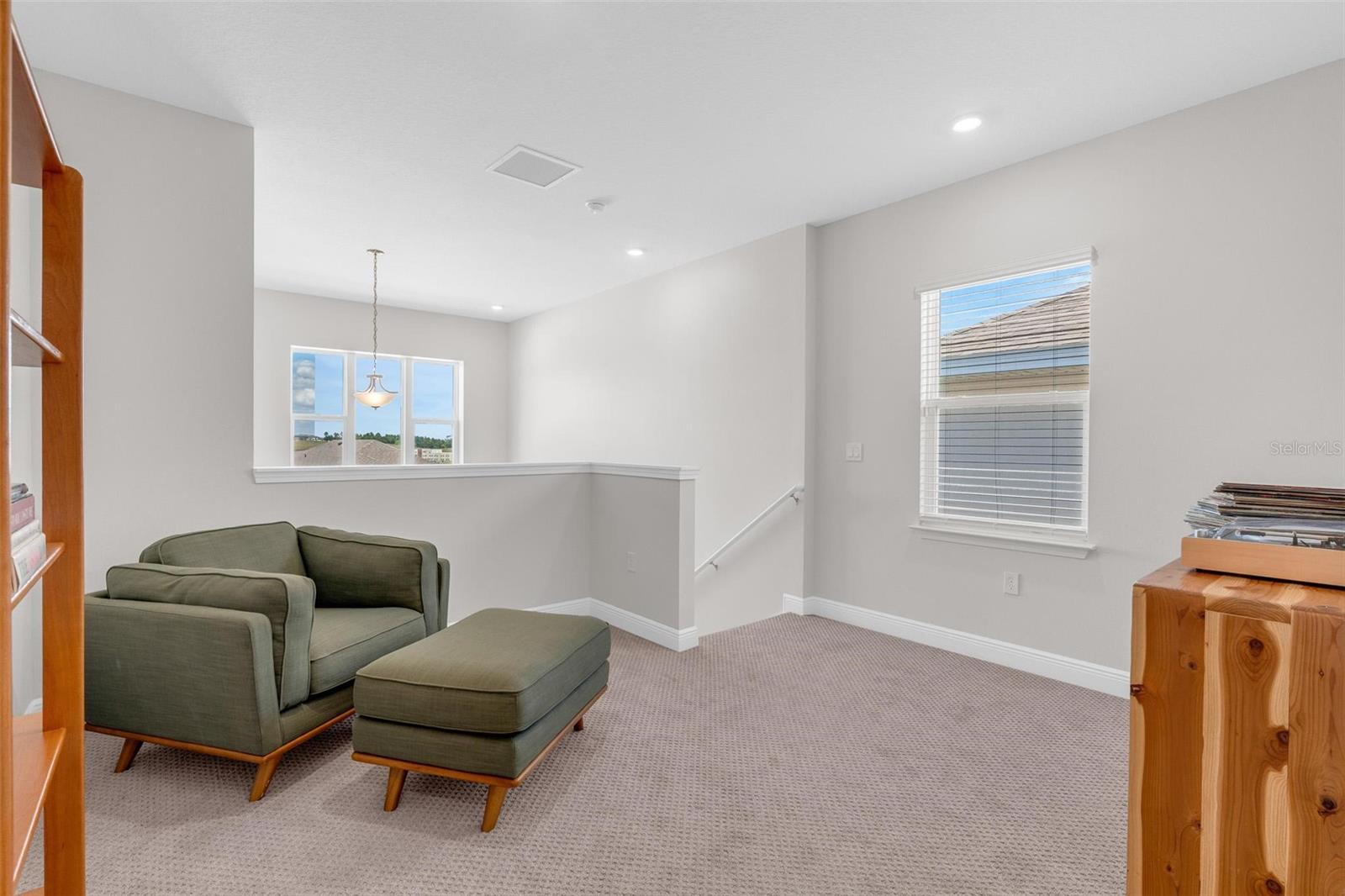 2019 SUNSHINE PEAK DR