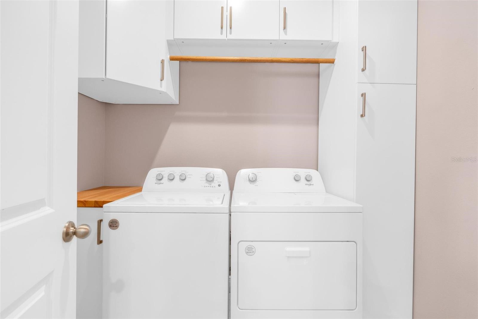 2019 SUNSHINE PEAK DR