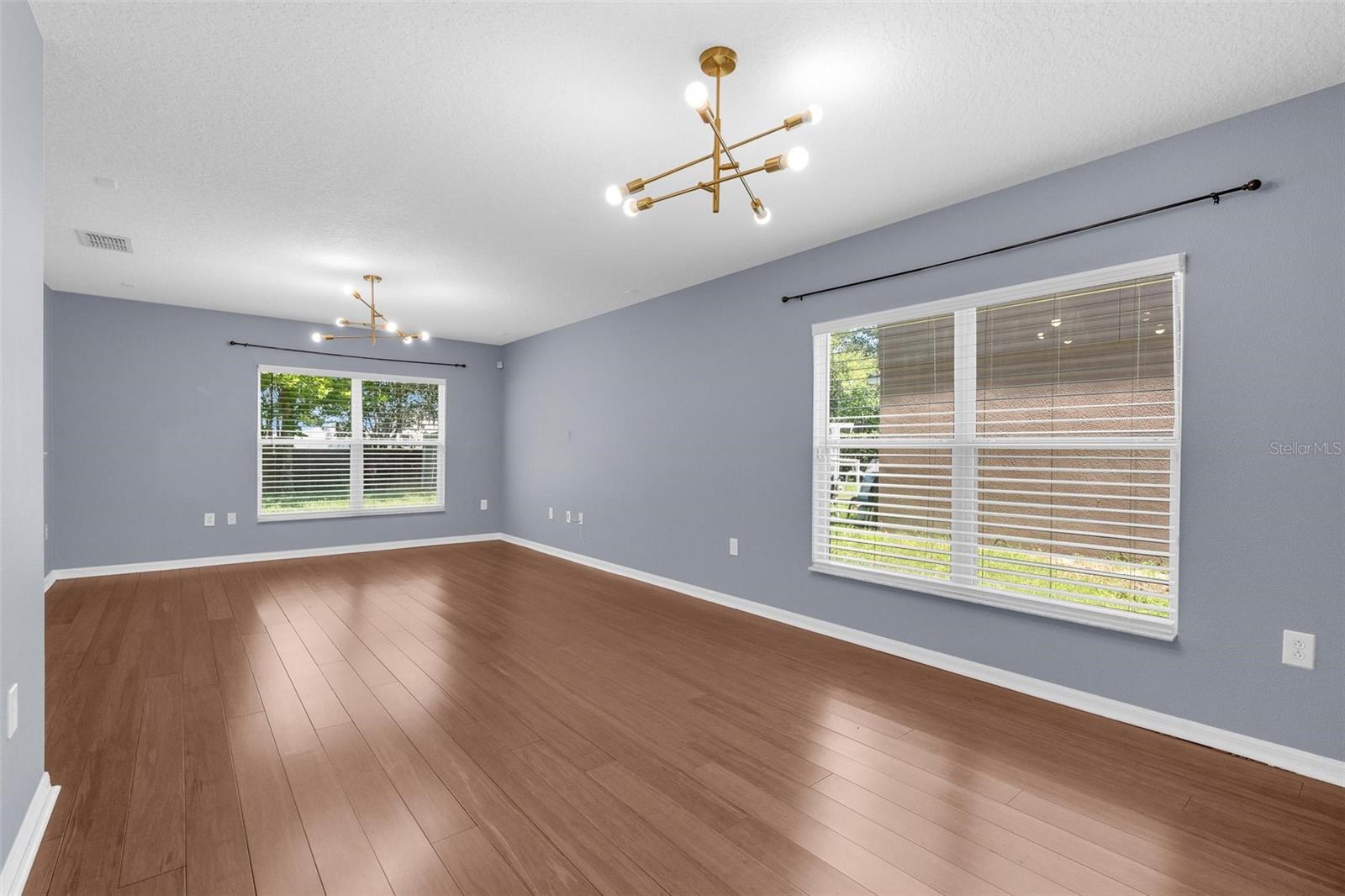 1944 PORTCASTLE CIR
