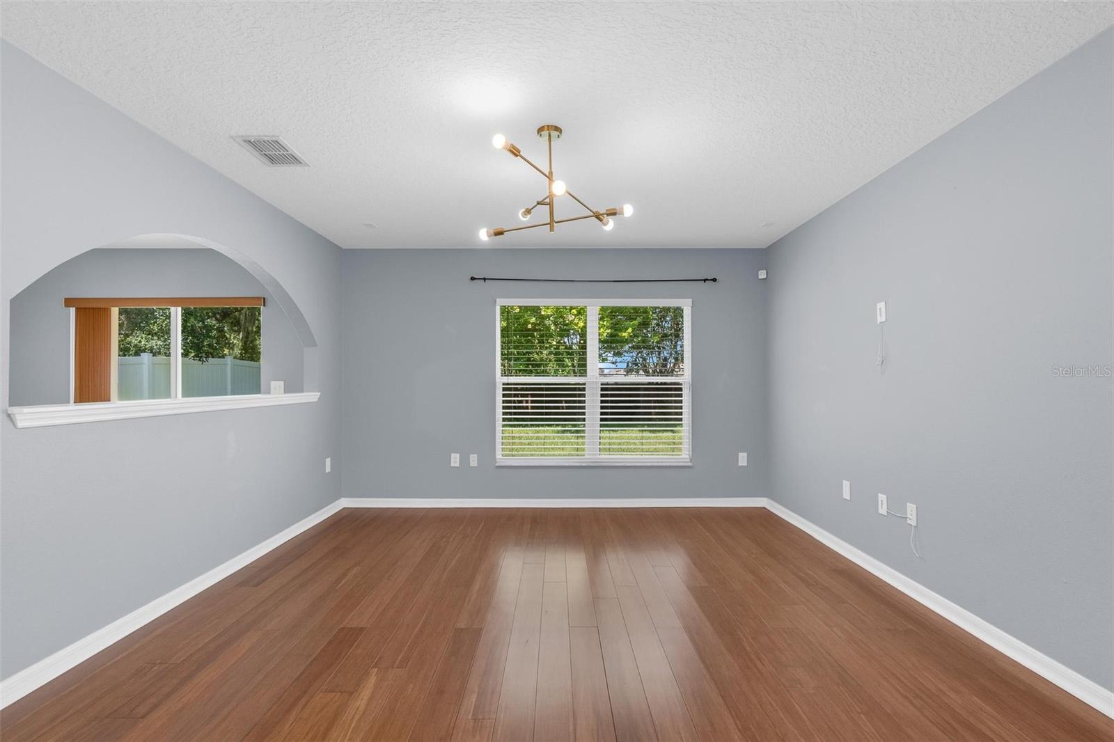 1944 PORTCASTLE CIR