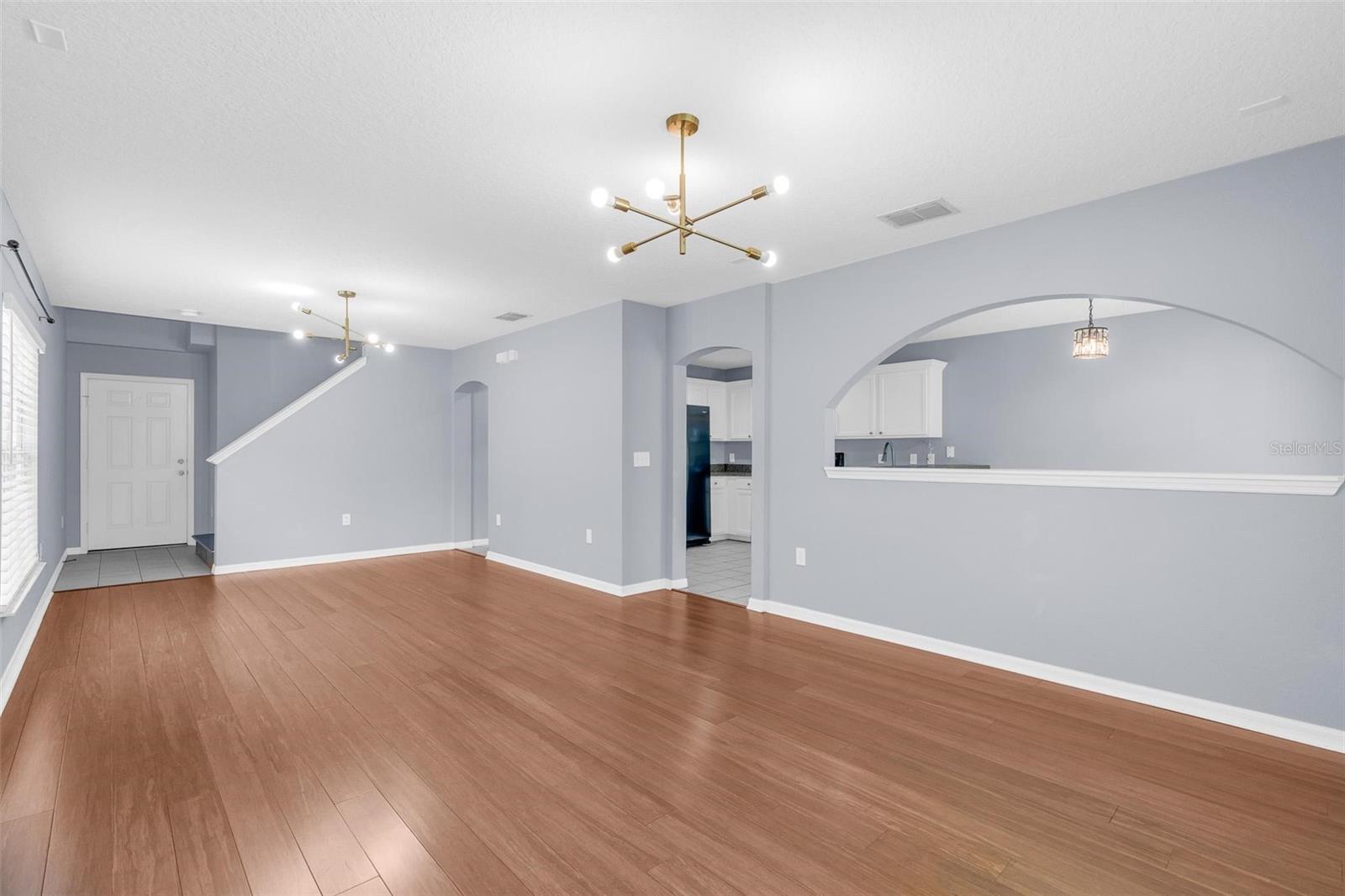 1944 PORTCASTLE CIR