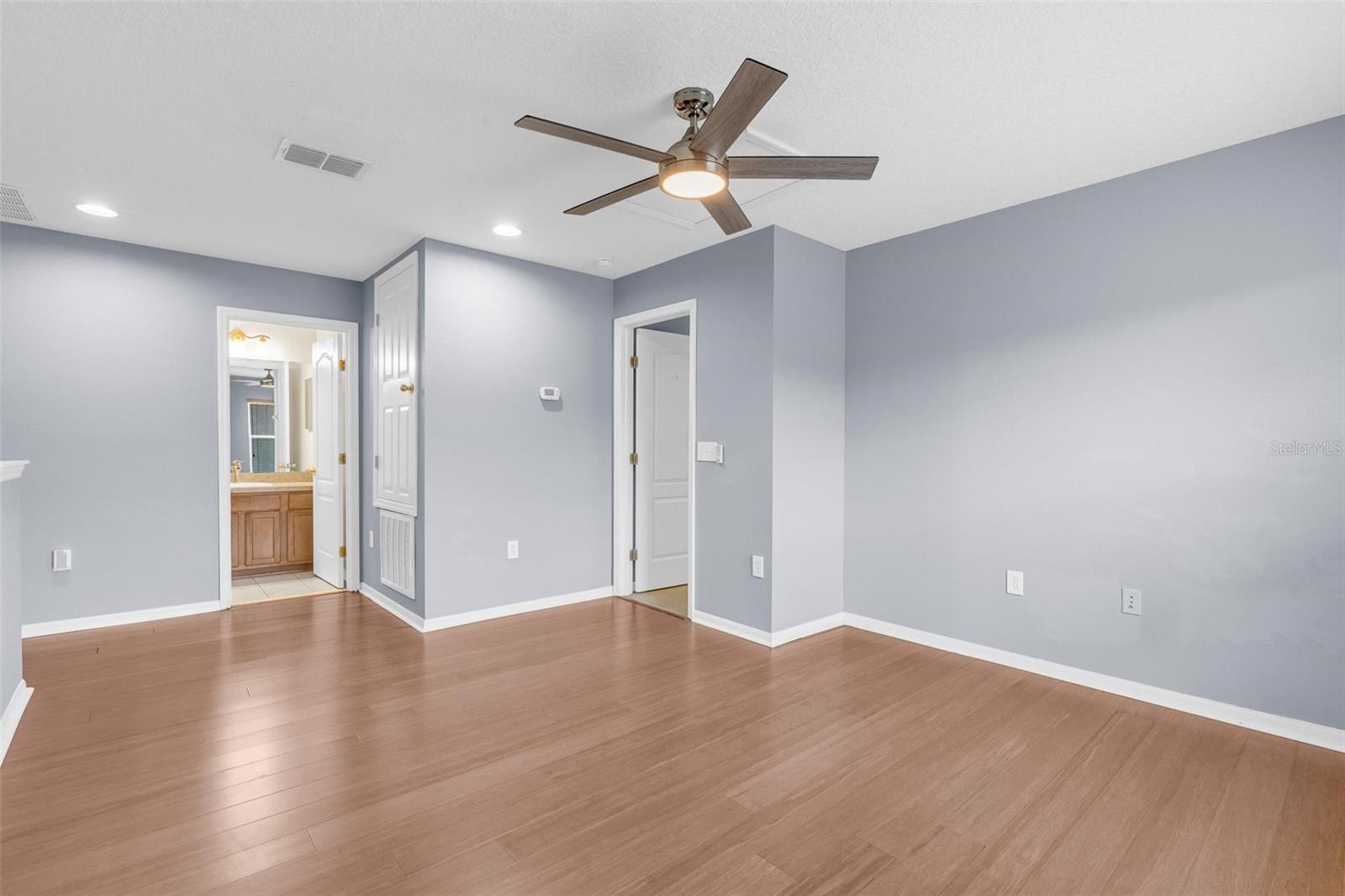 1944 PORTCASTLE CIR