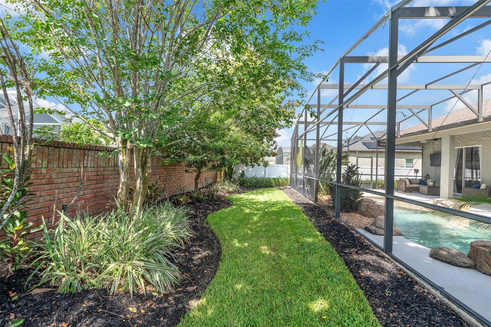 644 CHESTER PINES CT