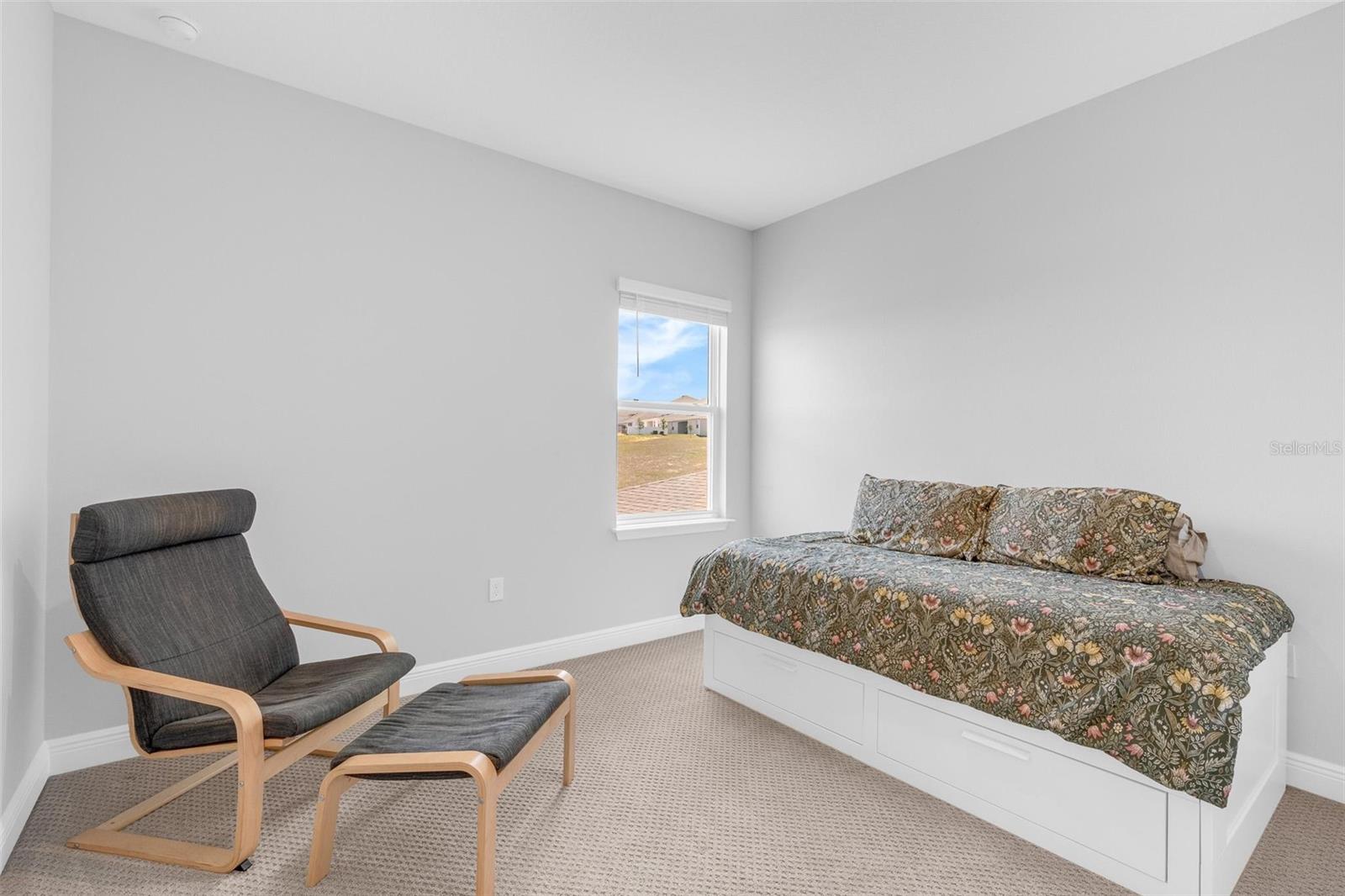 2019 SUNSHINE PEAK DR