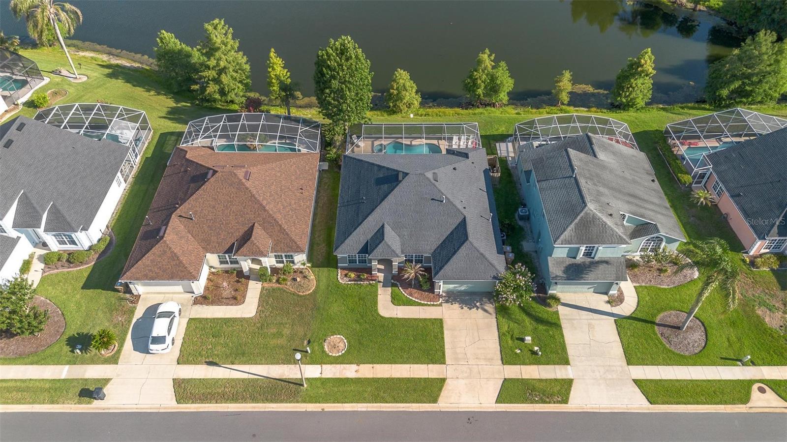 8060 WHITE CRANE CT