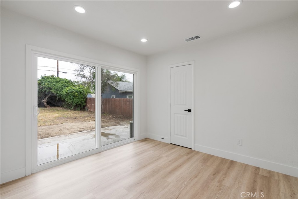 1314 N Rialto Avenue