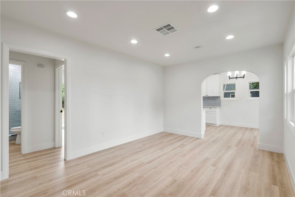 1314 N Rialto Avenue