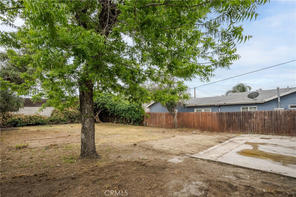 1314 N Rialto Avenue