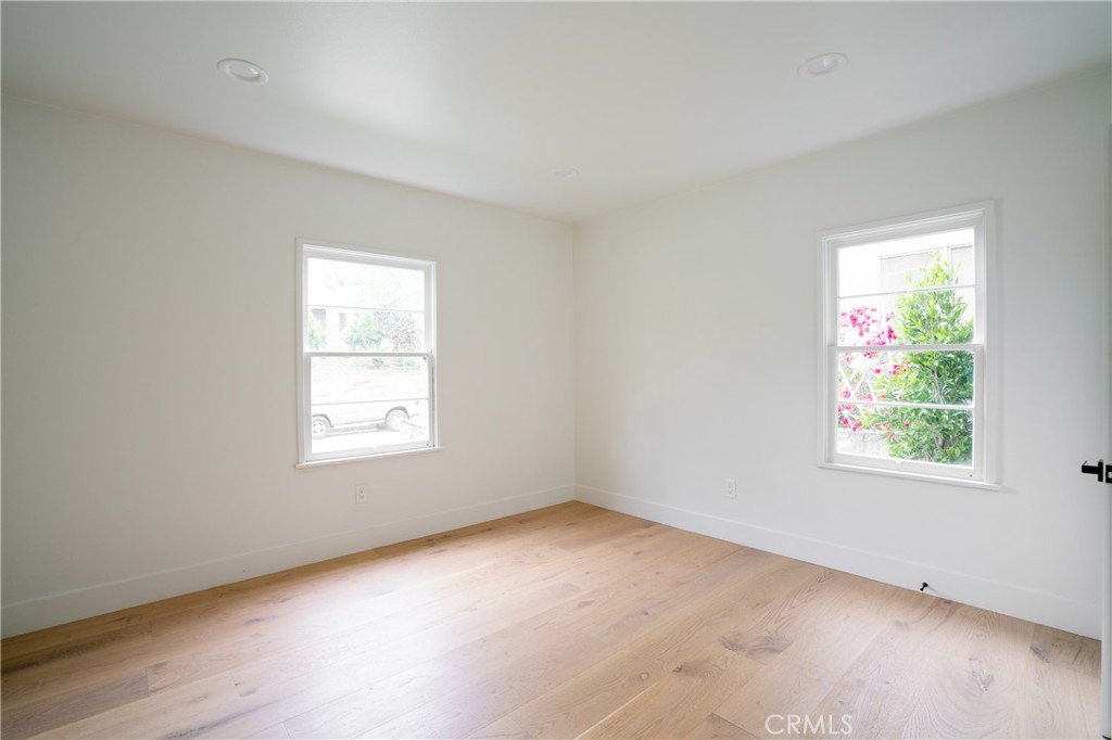 806 N Avenue 63