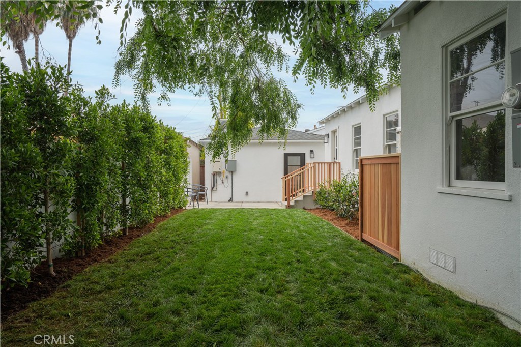 806 N Avenue 63