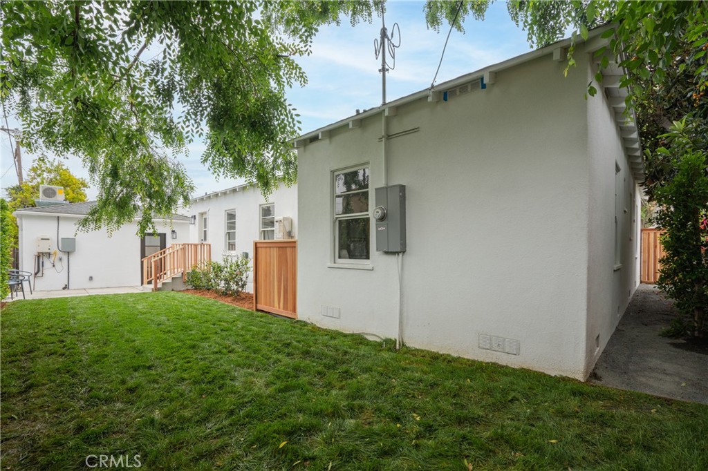 806 N Avenue 63
