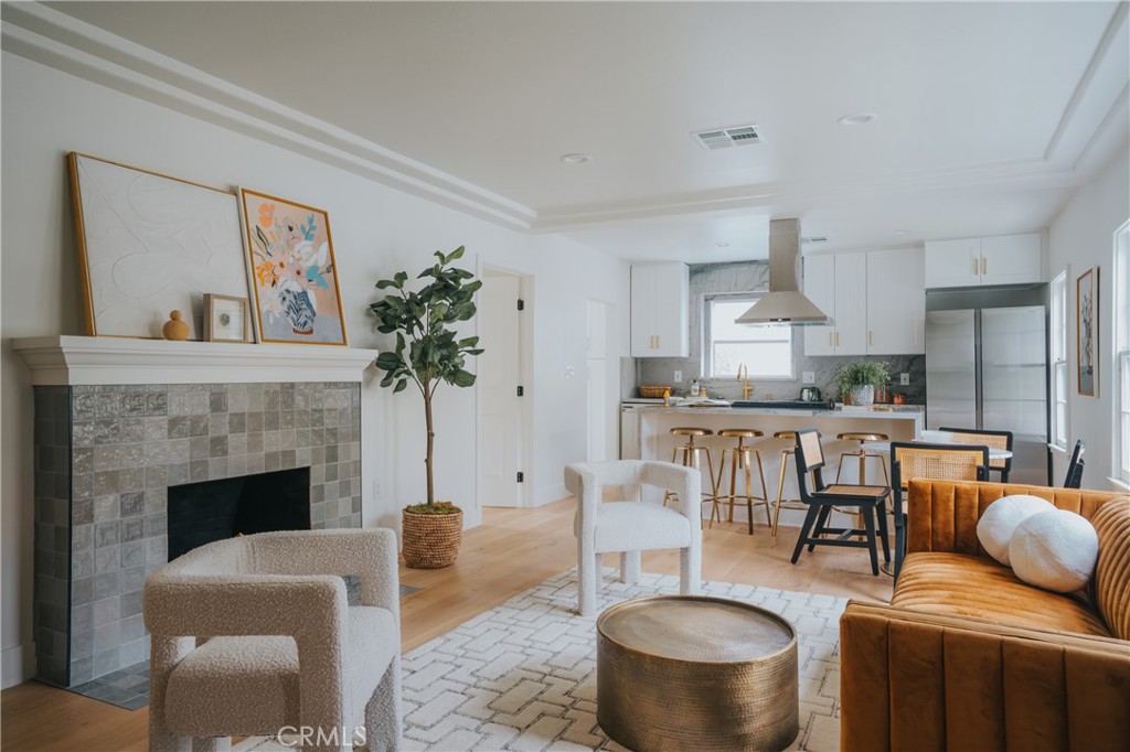 806 N Avenue 63