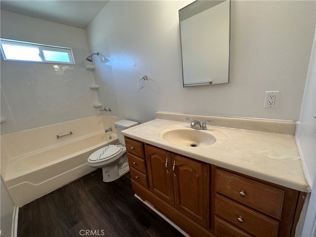 43314 27th Street W