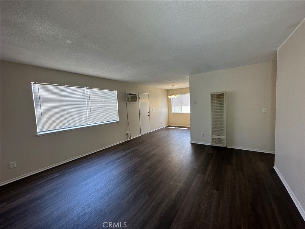 43314 27th Street W