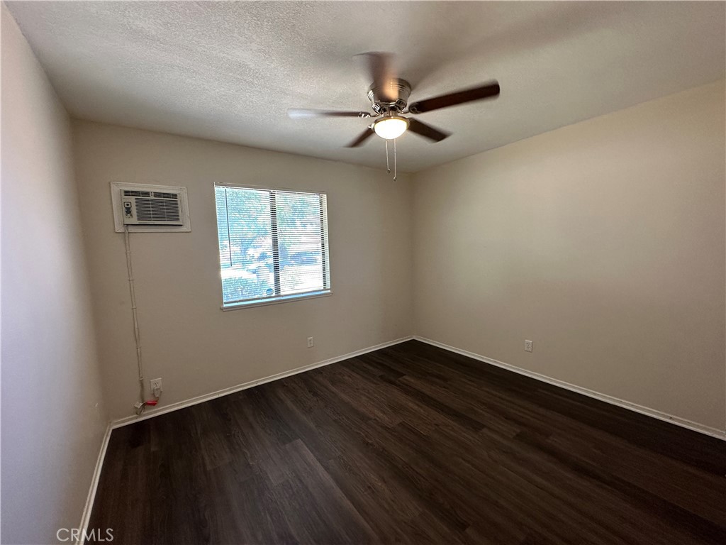 43314 27th Street W