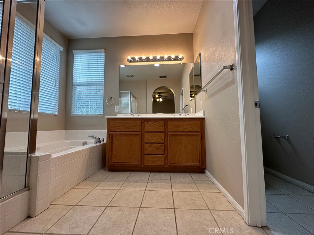 1162 Midnight Way