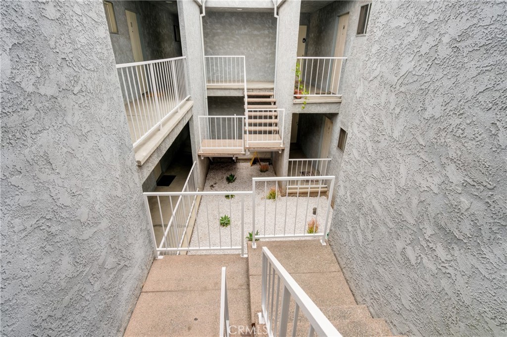 25424 Normandie Avenue