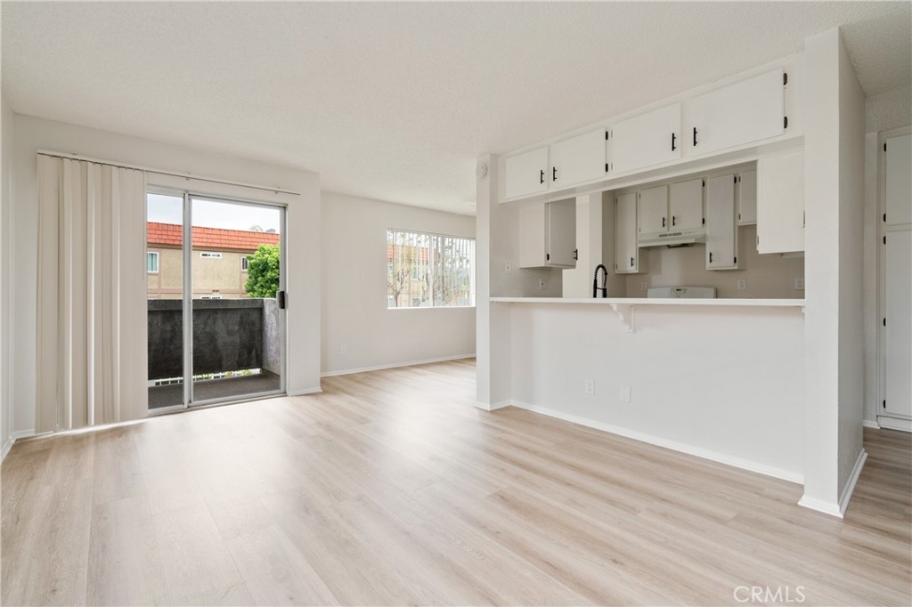 25424 Normandie Avenue