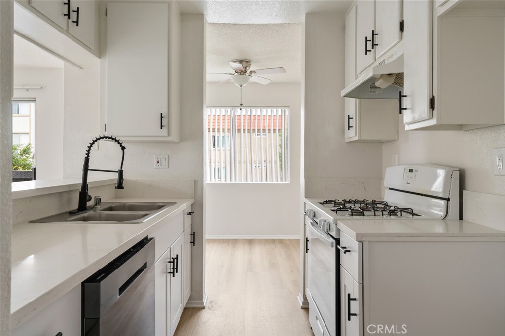 25424 Normandie Avenue