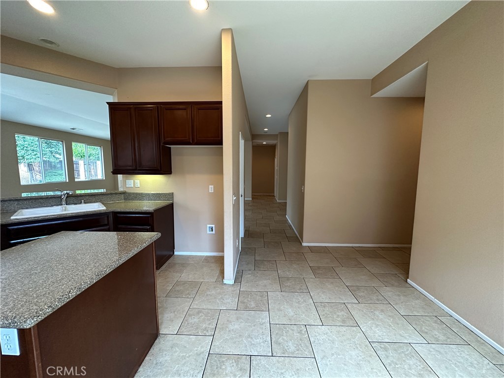 24534 Dunlavy Court