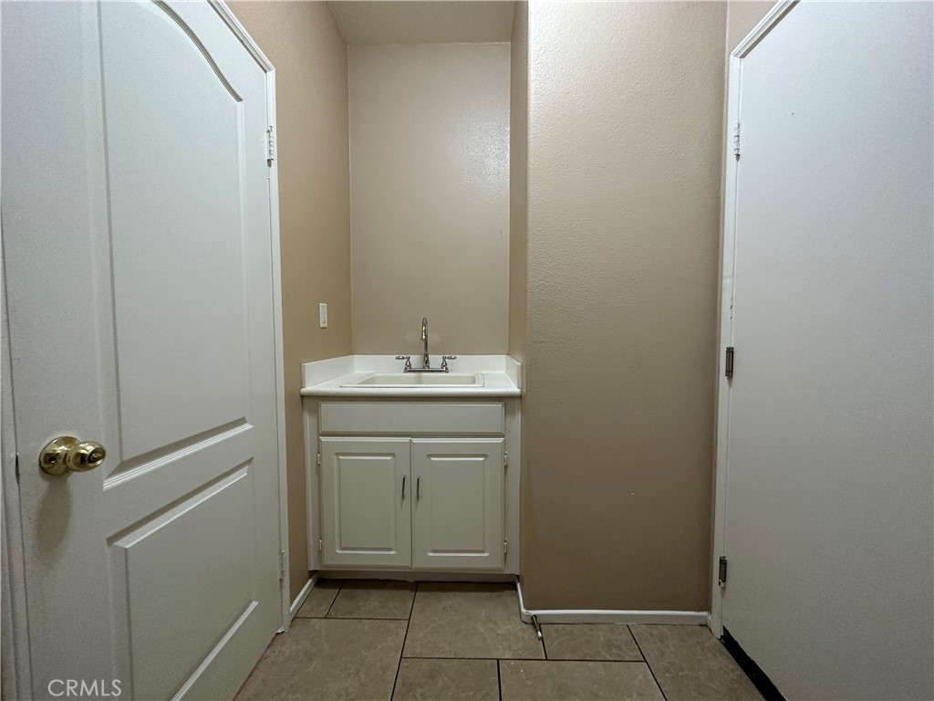 24534 Dunlavy Court