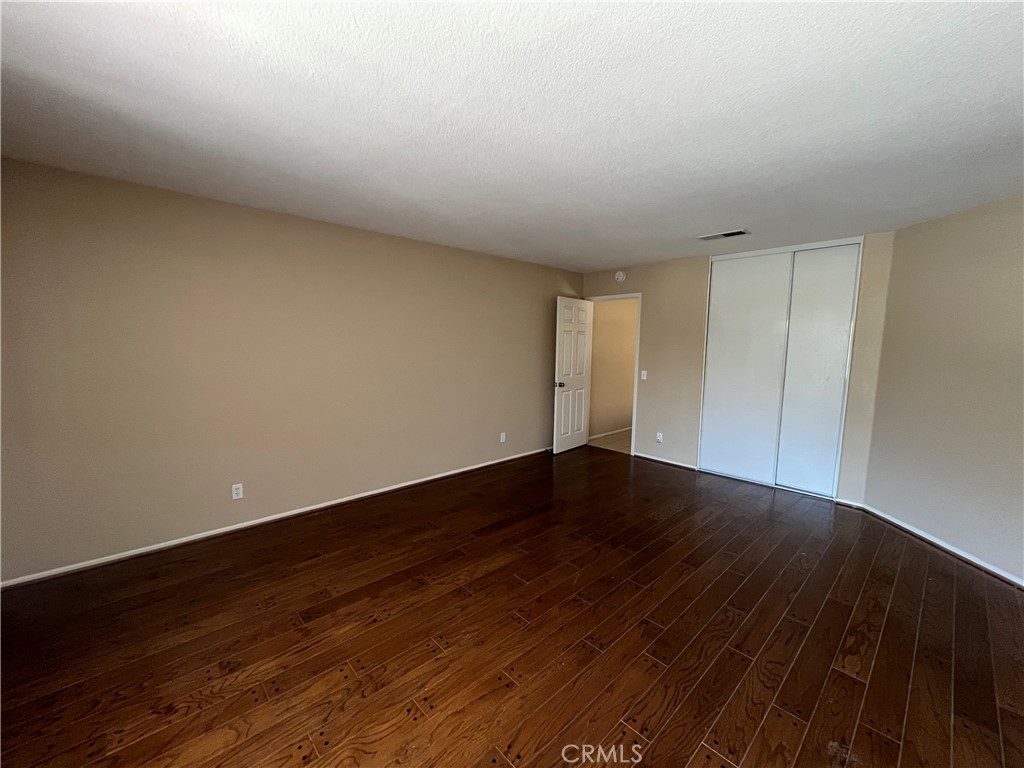 22470 Country Gate Road