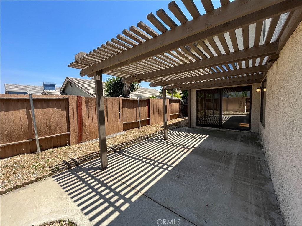 22470 Country Gate Road