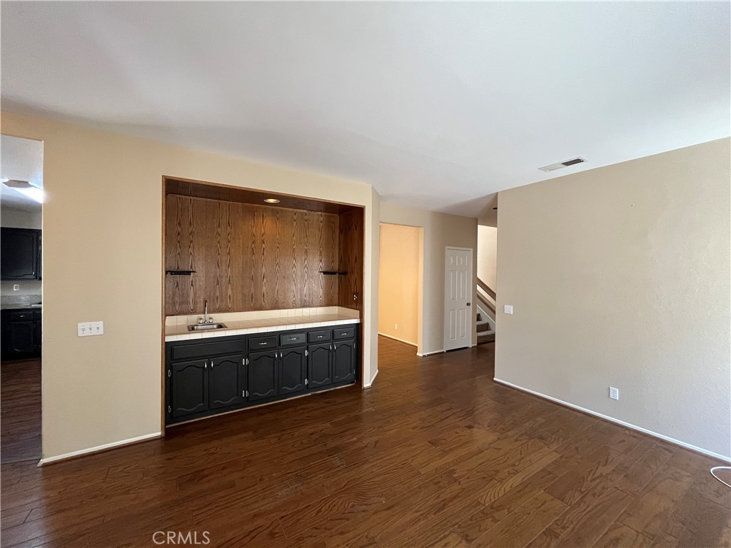 22470 Country Gate Road