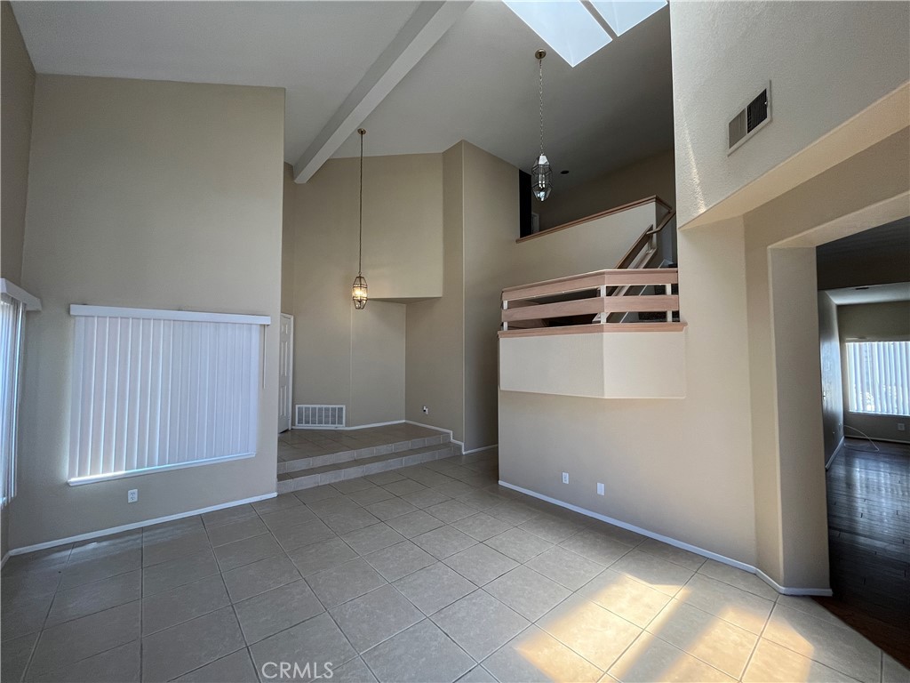 22470 Country Gate Road