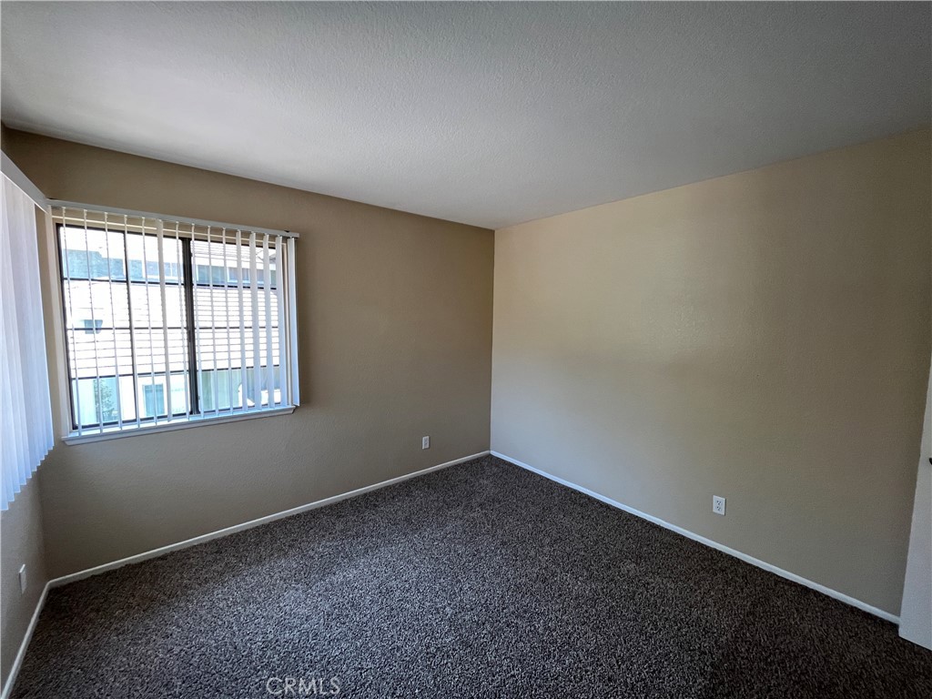 22470 Country Gate Road