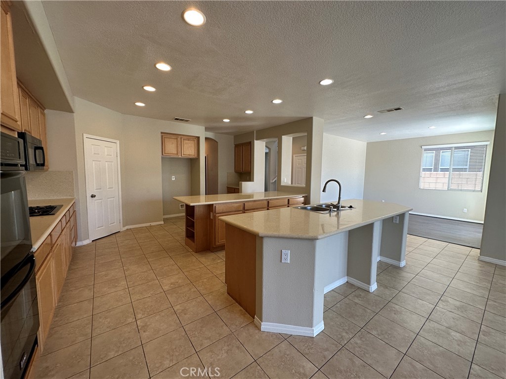 3028 Club Rancho Drive