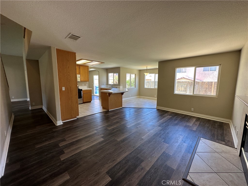 13658 Glenmere Way
