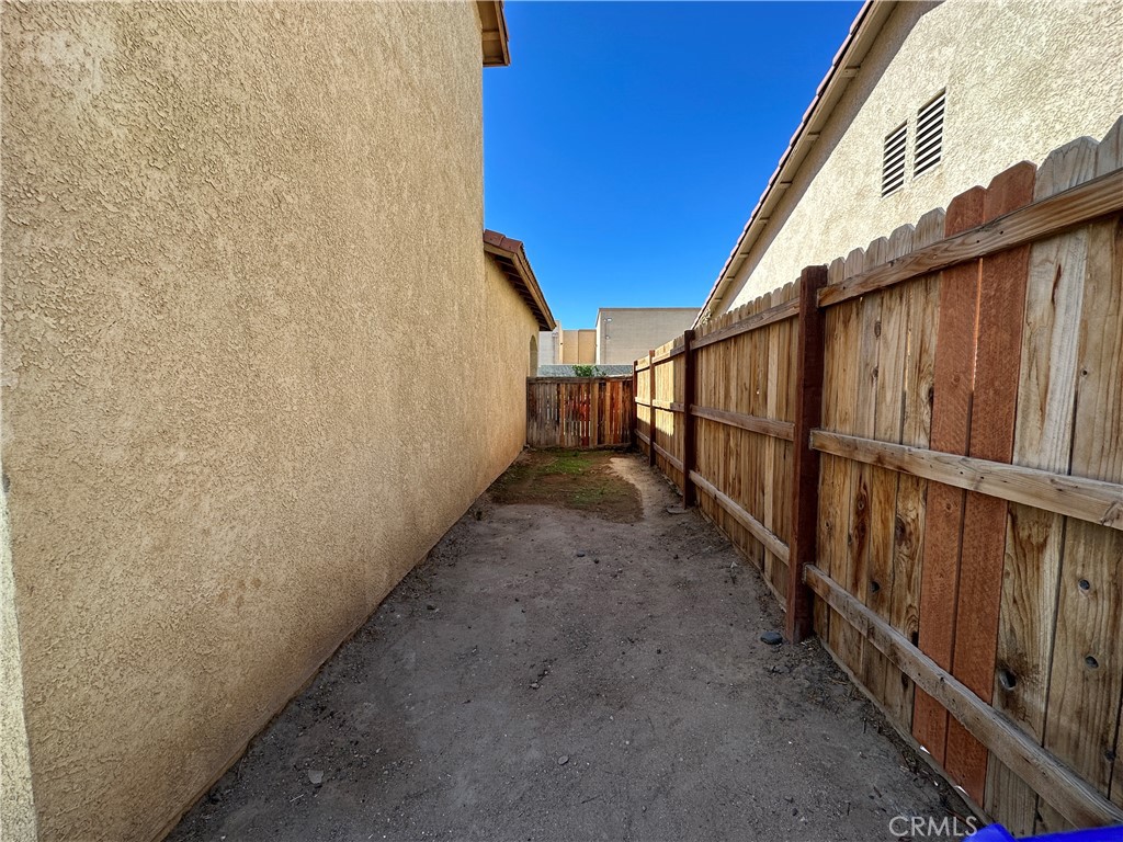 13658 Glenmere Way