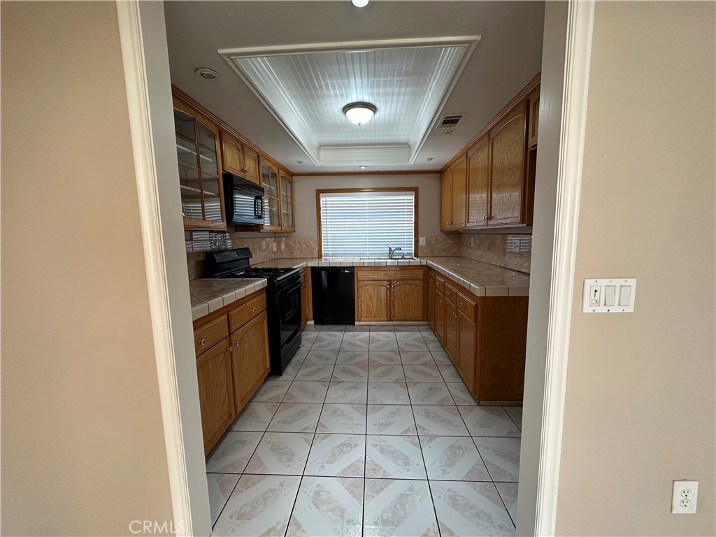25253 Minnetonka Court