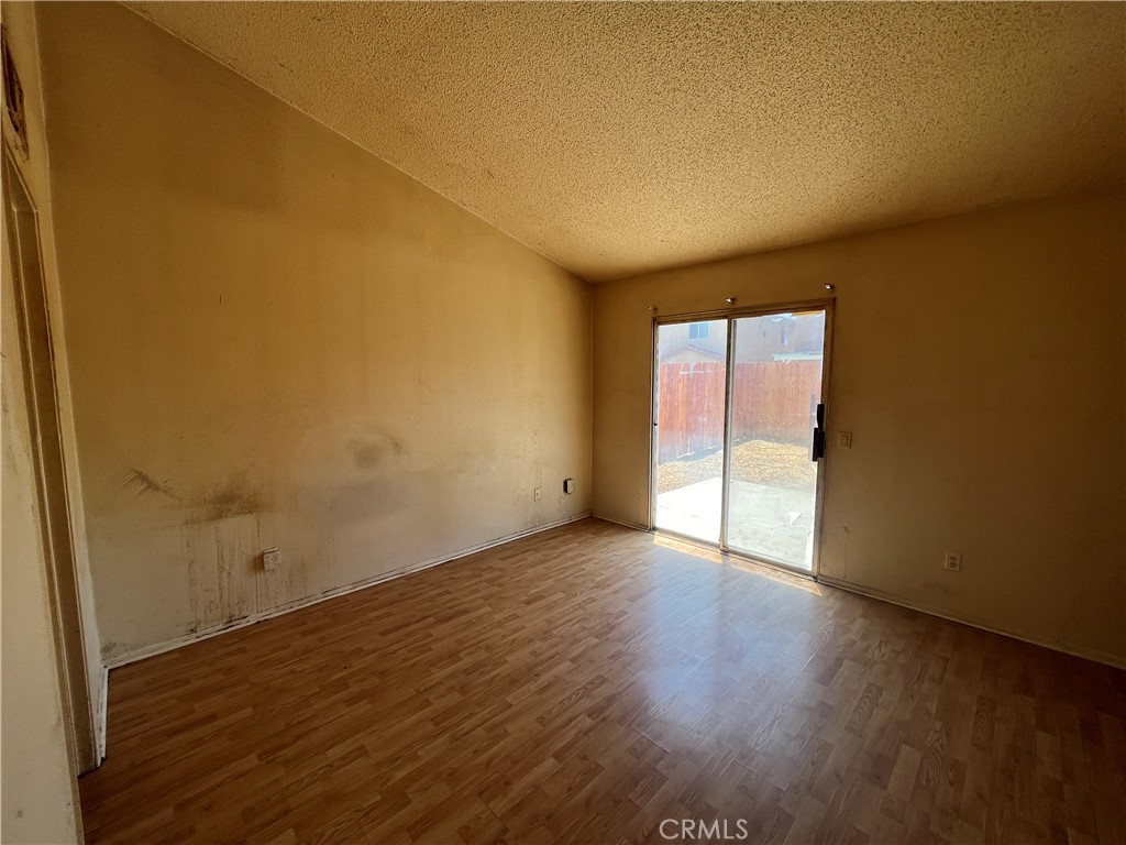 2282 Stonybrook Way