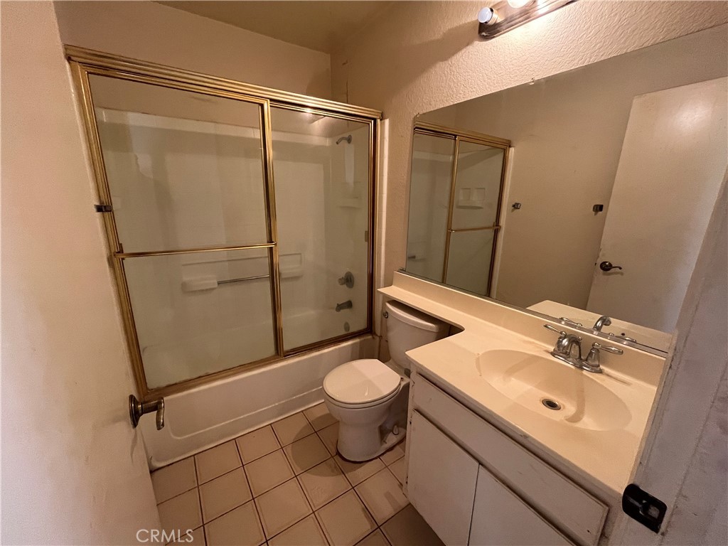 2282 Stonybrook Way