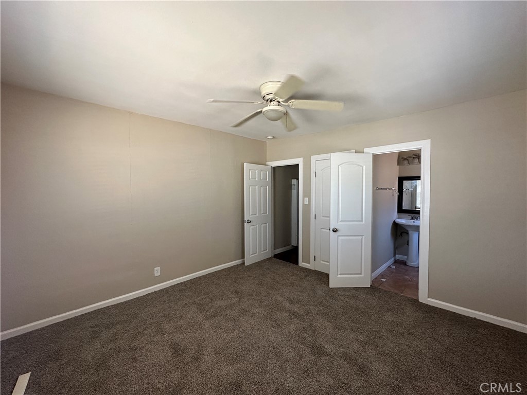 2202 W 75th Street